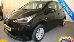 Zwart Gebruikt 2022 Toyota Aygo Hatchback | € 9.999 (Super prijs)