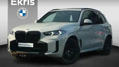 Grijs Occasion 2024 BMW X5 M Sport SUV | € 95.900 (Eerlijke prijs)
