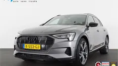 Grijs Gebruikt 2020 Audi e-tron Business SUV | € 35.645 (Eerlijke prijs)