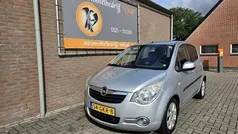 Grijs, metallic lak Gebruikt 2008 Opel Agila Enjoy Hatchback | € 5.995 (Eerlijke prijs)