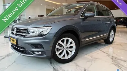 Gebruikt 2019 VW Tiguan Highline SUV | € 28.500 (Eerlijke prijs)