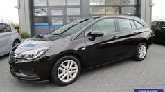 Zwart Gebruikt 2018 Opel Astra Innovation Stationwagen | € 8.950 (Eerlijke prijs)