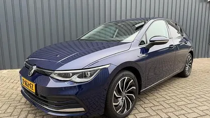Occasion VW Golf VIII Style 150 PK (110 kW) 2020 Blauw Hatchback
