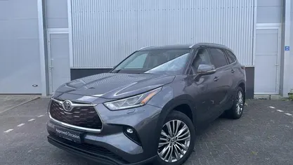 Occasion Toyota Highlander Executive 248 PK (182 kW) 2022 Grijs SUV