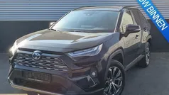 Zwart Gebruikt 2022 Toyota RAV4 Executive SUV | € 38.700 (Goede deal)