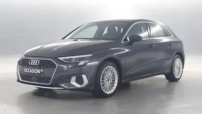 Grijs Occasion 2022 Audi A3 Sportback Advanced Hatchback | € 22.940 (Eerlijke prijs)
