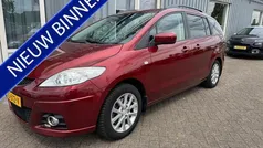 Rood, metallic lak Gebruikt 2010 Mazda 5 MPV | € 4.950 (Eerlijke prijs)