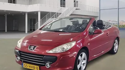 Rood Gebruikt 2008 Peugeot 307 CC Cabriolet | € 2.750 (Goede deal)