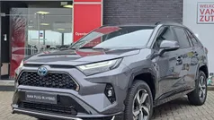 Gebruikt 2023 Toyota RAV4 Hybrid Style SUV | € 45.900 (Eerlijke prijs)