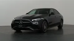 Gebruikt 2025 Mercedes C180 AMG line Sedan | € 64.602 (Eerlijke prijs)