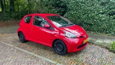 Rood Gebruikt 2007 Toyota Aygo Hatchback | € 1.750 (Eerlijke prijs)