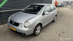 Grijs Gebruikt 2002 VW Polo Highline Hatchback | € 1.650 (Eerlijke prijs)