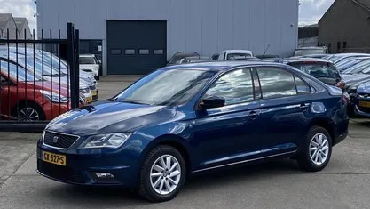 Occasion Seat Toledo Style 105 PK (77 kW) 2013 Blauw Hatchback