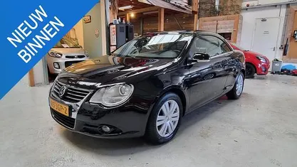 Zwart Gebruikt 2009 VW Eos Cabriolet | € 6.500 (Eerlijke prijs)