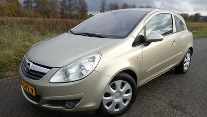 Gebruikt 2008 Opel Corsa Enjoy Hatchback | € 4.999 (Eerlijke prijs)