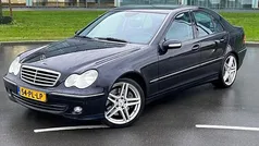 Gebruikt 2004 Mercedes C220 Sport Edition Sedan | € 3.995 (Eerlijke prijs)