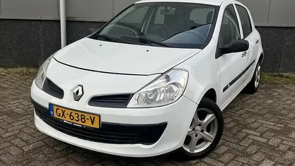 Occasion 2008 Renault Clio R.S. Authentique Hatchback | € 1.850 (Goede deal)