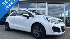 Wit Gebruikt 2012 Kia Rio Plus Hatchback | € 3.750 (Goede deal)