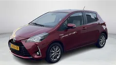 Gebruikt 2020 Toyota Yaris Hybrid Hatchback | € 18.900 (Eerlijke prijs)