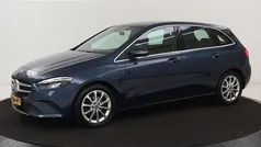 Gebruikt 2020 Mercedes B180 Advantage MPV | € 23.900 (Eerlijke prijs)
