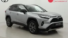 Gebruikt 2023 Toyota RAV4 Hybrid SUV | € 45.999 (Eerlijke prijs)
