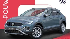 Blauw Gebruikt 2024 VW T-Roc Edition SUV | € 32.450 (Eerlijke prijs)