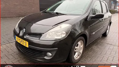 Occasion Renault Clio GrandTour Dynamique 101 PK (74 kW) 2008 Stationwagen