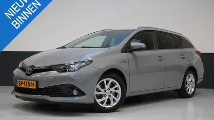 Grijs Gebruikt 2018 Toyota Auris Touring Sports Plus Stationwagen | € 14.395 (Goede deal)