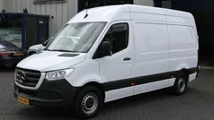 Wit Gebruikt 2023 Mercedes Sprinter Van | € 36.950 (Eerlijke prijs)