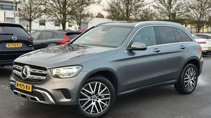 Gebruikt 2021 Mercedes GLC300 Business SUV | € 38.900 (Super prijs)