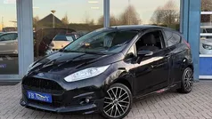 Zwart Gebruikt 2014 Ford Fiesta ST Hatchback | € 7.450 (Eerlijke prijs)