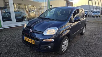 Occasion Fiat Panda Lounge 60 PK (44 kW) 2014 Blauw Hatchback