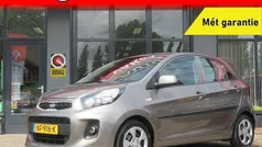 Grijs Gebruikt 2017 Kia Picanto Hatchback | € 7.900 (Eerlijke prijs)