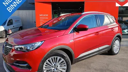Occasion Opel Grandland X Innovation 131 PK (96 kW) 2019 Rood SUV