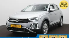 Grijs Gebruikt 2024 VW T-Roc Style SUV | € 33.995 (Eerlijke prijs)