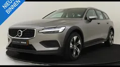 Gebruikt 2021 Volvo V60 CC Pro Stationwagen | € 38.290 (Super prijs)