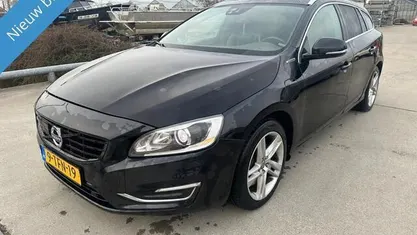 Occasion Volvo V60 Summum 215 PK (158 kW) 2013 Stationwagen