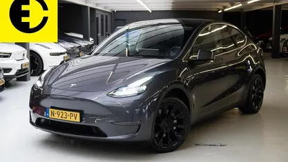 Occasion Tesla Model Y Long Range AWD 378 kW (514 PK) 2021 Grijs SUV