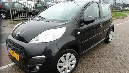 Occasion Peugeot 107 Active 68 PK (50 kW) 2012 Hatchback
