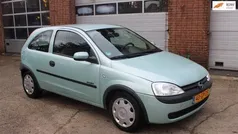 Groen Gebruikt 2001 Opel Corsa Hatchback | € 1.100 (Eerlijke prijs)