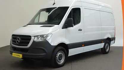 Wit Occasion 2024 Mercedes Sprinter Van | € 46.490 (Eerlijke prijs)