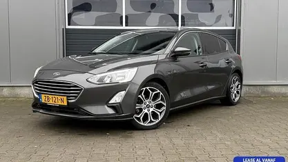 Grijs Gebruikt 2019 Ford Focus Titanium Hatchback | € 13.885 (Eerlijke prijs)