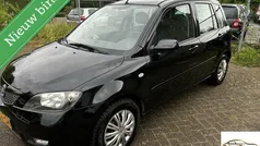 Zwart Gebruikt 2006 Mazda 2 Touring MPV | € 1.999 (Eerlijke prijs)