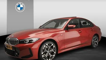 Occasion 2025 BMW 330 M Sport Sedan | € 47.900 (Goede deal)