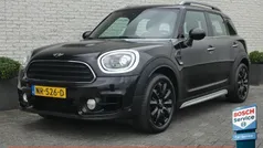 Zwart, metallic lak Gebruikt 2017 Mini John Cooper Works Countryman SUV | € 18.900 (Eerlijke prijs)