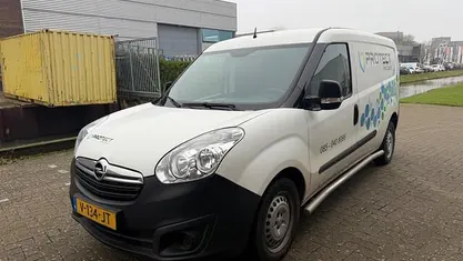 Occasion Opel Combo Sport 95 PK (69 kW) 2017  (metallic) Van