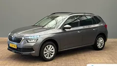 Grijs Gebruikt 2023 Skoda Kamiq Ambition SUV | € 21.895 (Eerlijke prijs)
