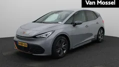 Grijs Gebruikt 2022 Cupra Born Hatchback | € 22.900 (Eerlijke prijs)