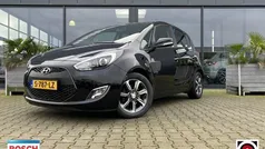 Zwart Gebruikt 2017 Hyundai ix20 GO! MPV | € 11.250 (Goede deal)