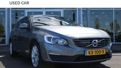 Grijs Gebruikt 2017 Volvo V60 Stationwagen | € 18.600 (Eerlijke prijs)